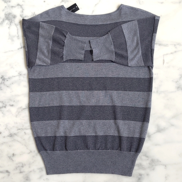 NWT.The Limited Silk/Cotton/Cashmere ShortSleeve V-Neck LooseFit Sparkle Sweater - Picture 2 of 4